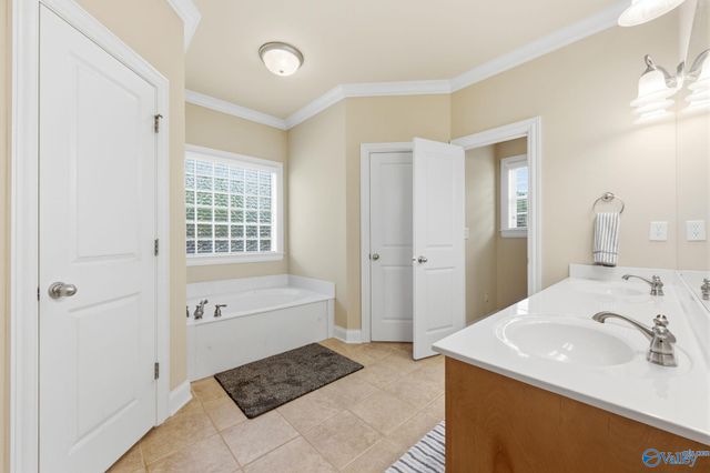 25235 Queensbury Drive, Athens, AL 35613