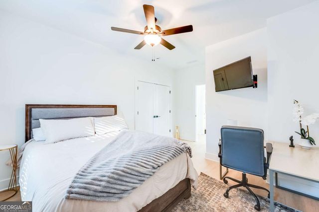 1239 Plaza Avenue SW, Atlanta, GA 30310