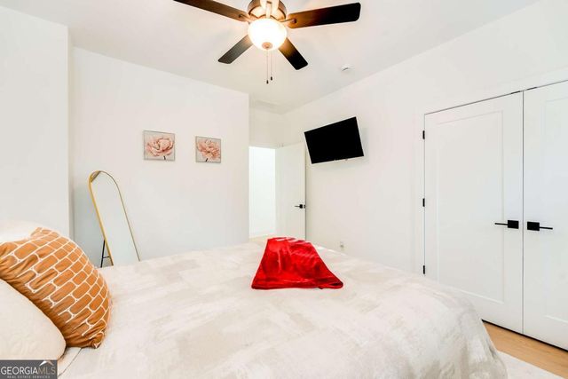 1239 Plaza Avenue SW, Atlanta, GA 30310