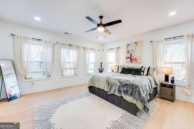 1239 Plaza Avenue SW, Atlanta, GA 30310