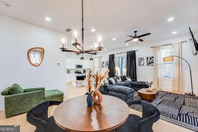1239 Plaza Avenue SW, Atlanta, GA 30310