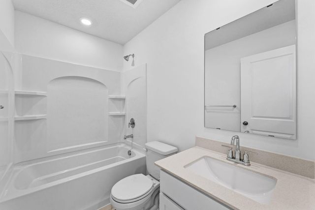 22375 Isla Way, Rogers, MN 55374