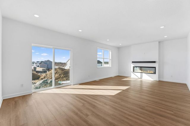 22375 Isla Way, Rogers, MN 55374