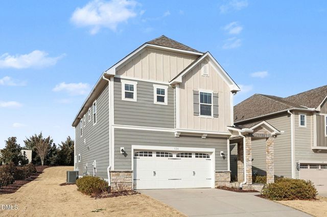324 Sage Oak Lane, Holly Springs, NC 27540