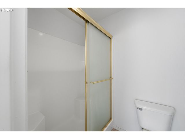 2083 Ne 10TH Ave, Hillsboro, OR 97124