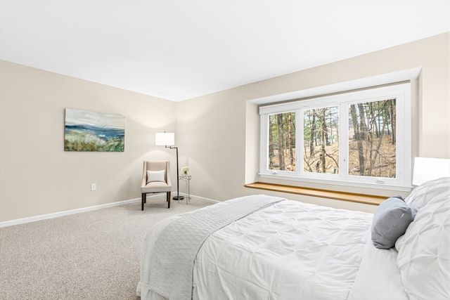 4 Drummer Boy Way 4, Lexington, MA 02420