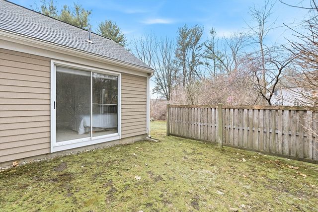 4 Drummer Boy Way 4, Lexington, MA 02420