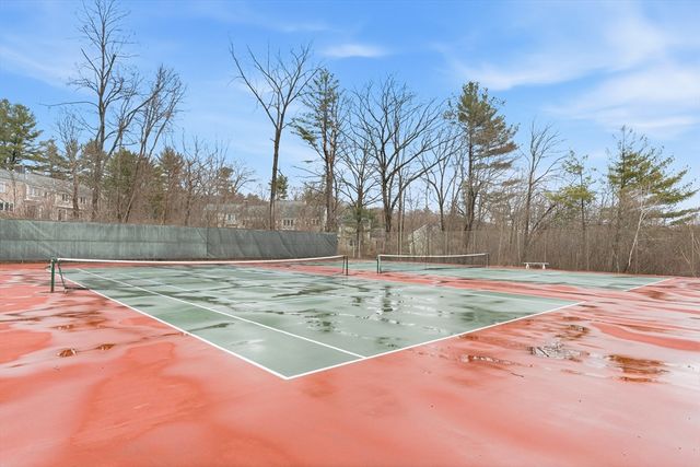 4 Drummer Boy Way 4, Lexington, MA 02420