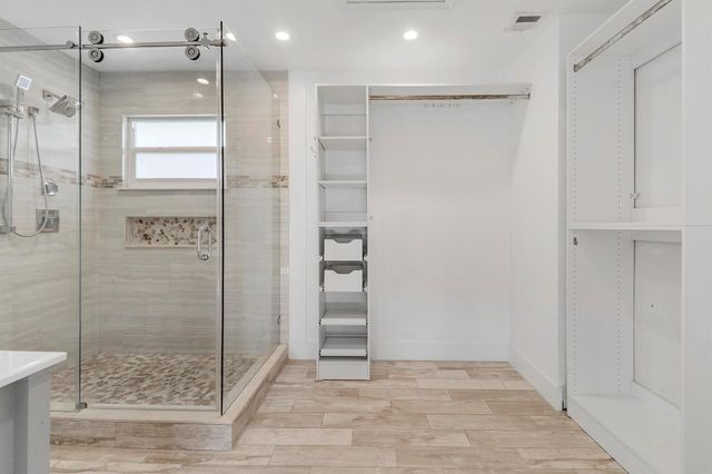 41 Tara Lakes Drive E, Boynton Beach, FL 33436