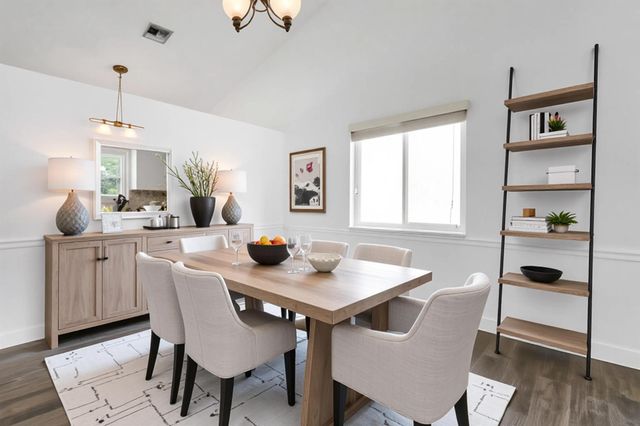 41 Tara Lakes Drive E, Boynton Beach, FL 33436