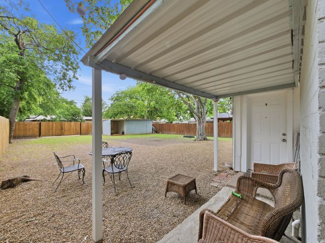 2219 Loyce Drive, Mesquite, TX 75149