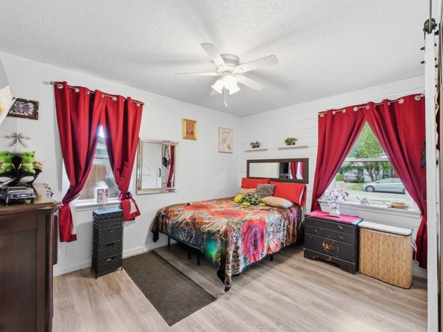 2219 Loyce Drive, Mesquite, TX 75149