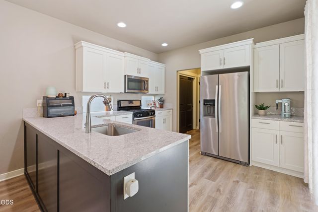 61066 SE Sydney Harbor Drive, Bend, OR 97702