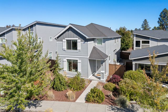 61066 SE Sydney Harbor Drive, Bend, OR 97702