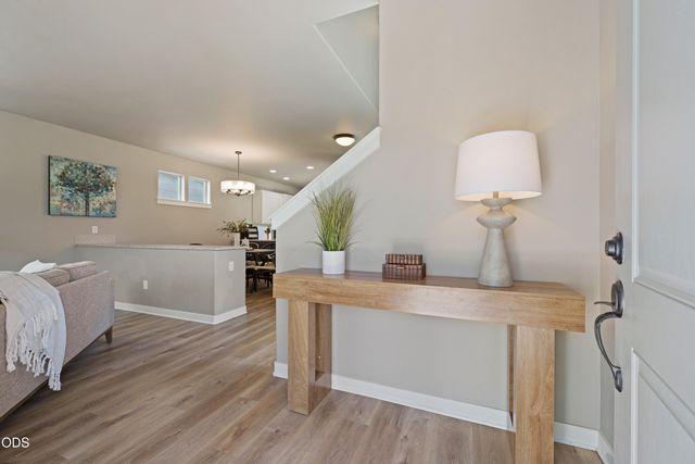 61066 SE Sydney Harbor Drive, Bend, OR 97702