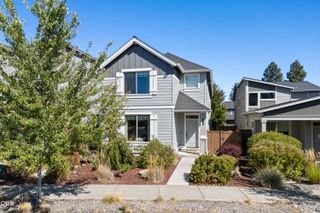 61066 SE Sydney Harbor Drive, Bend, OR 97702