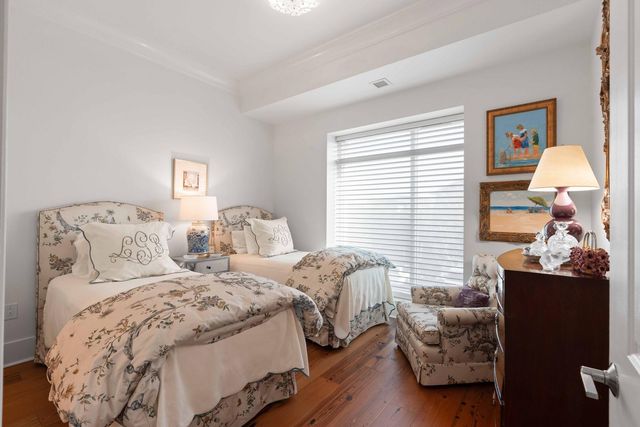 155 Wingo Way 423, Mount Pleasant, SC 29464