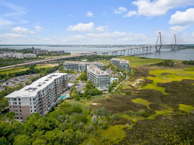 155 Wingo Way 423, Mount Pleasant, SC 29464