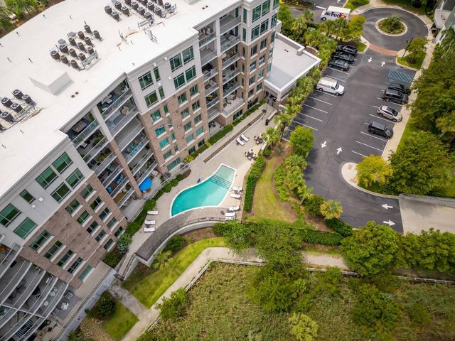 155 Wingo Way 423, Mount Pleasant, SC 29464