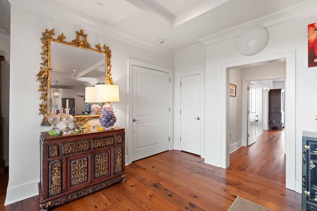 155 Wingo Way 423, Mount Pleasant, SC 29464