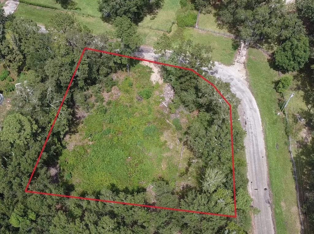 1244 Country Road 6475, Liberty, TX 77535