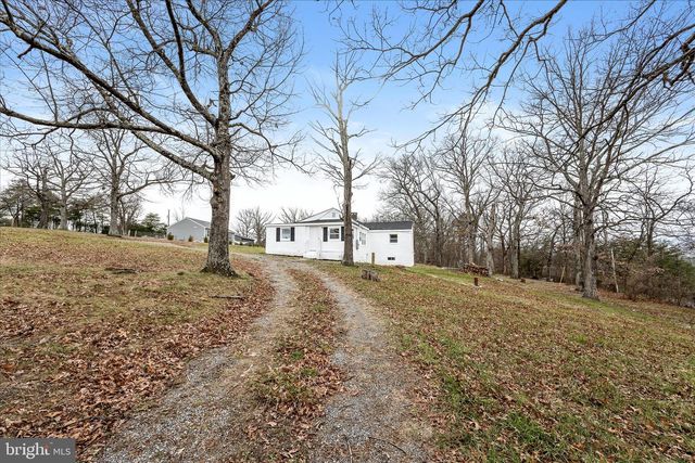 3221 LAUREL GROVE RD, Winchester, VA 22602