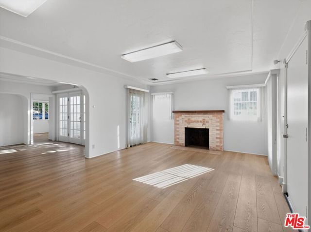 102 N Milpas Street, Santa Barbara, CA 93103