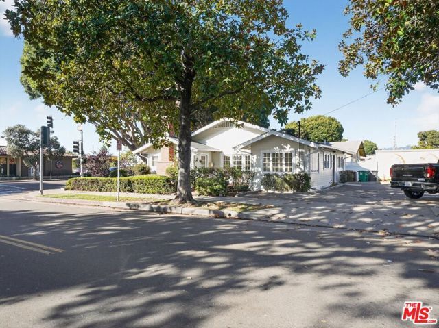 102 N Milpas Street, Santa Barbara, CA 93103