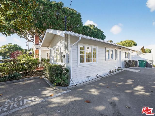 102 N Milpas Street, Santa Barbara, CA 93103