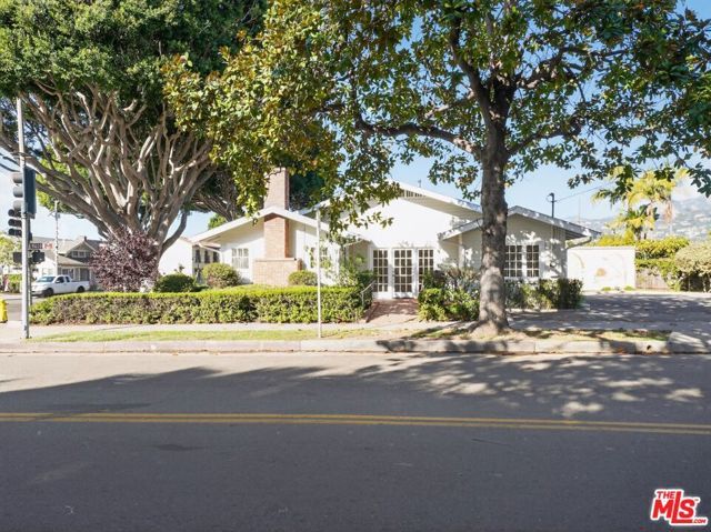 102 N Milpas Street, Santa Barbara, CA 93103