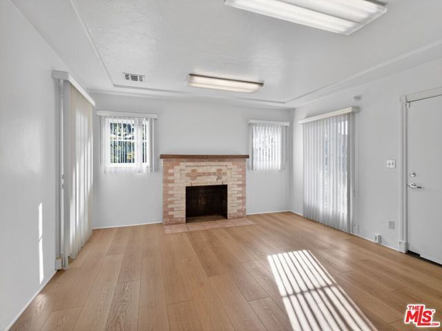 102 N Milpas Street, Santa Barbara, CA 93103