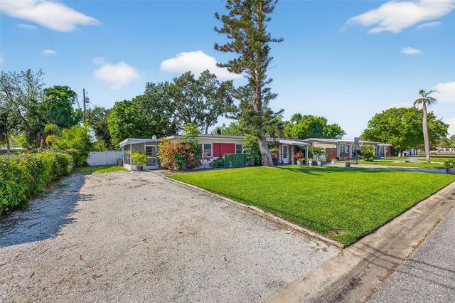 1760 75TH AVENUE N, St Petersburg, FL 33702