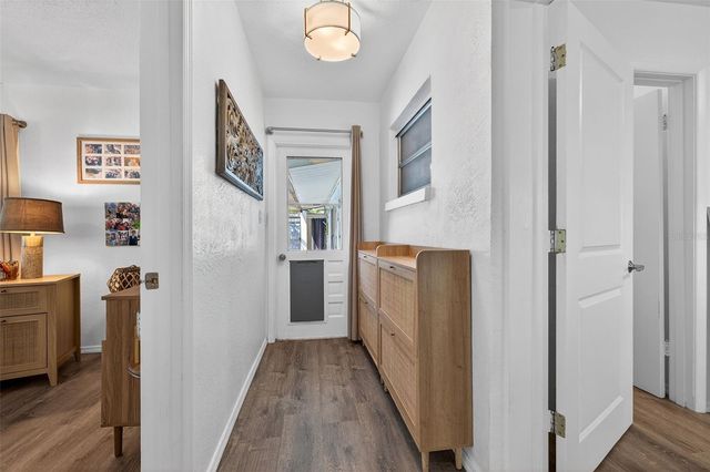 1760 75TH AVENUE N, St Petersburg, FL 33702