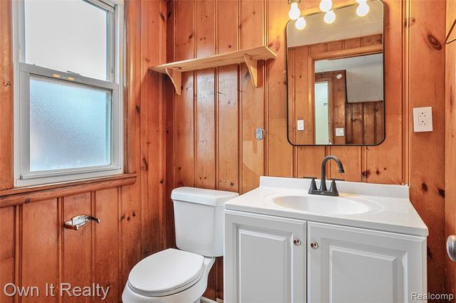 15721 Asbury Park, Detroit, MI 48227