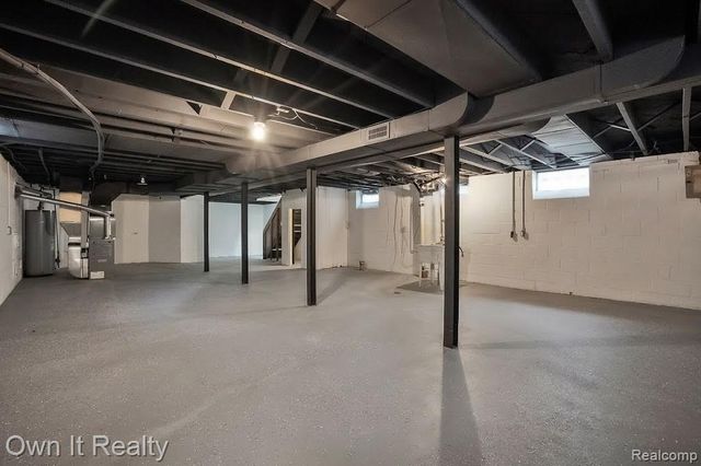 15721 Asbury Park, Detroit, MI 48227