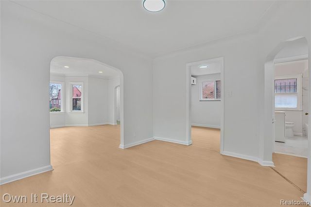 15721 Asbury Park, Detroit, MI 48227