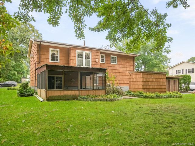 131 Sleepy Hollow Lane, Congers, NY 10920