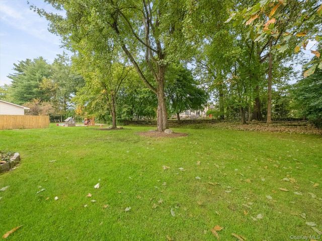 131 Sleepy Hollow Lane, Congers, NY 10920