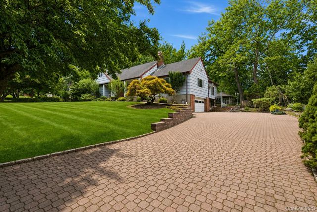 11 Hillside Court, Suffern, NY 10901