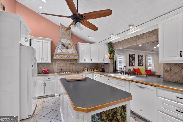 6163 Yoni Drive, Douglasville, GA 30135