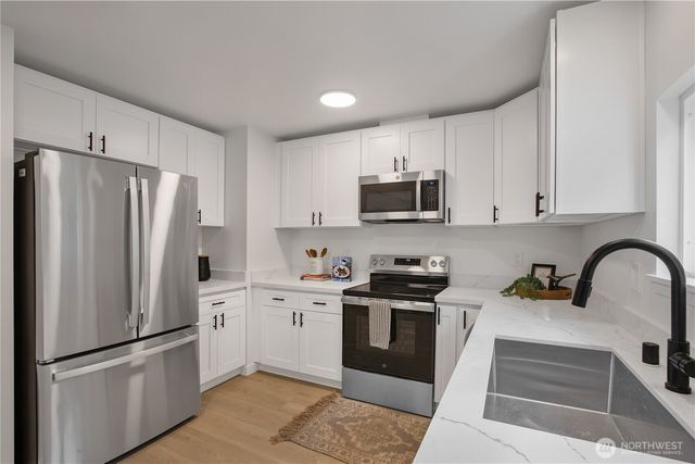 5912 Sunset Avenue NE, Bremerton, WA 98311