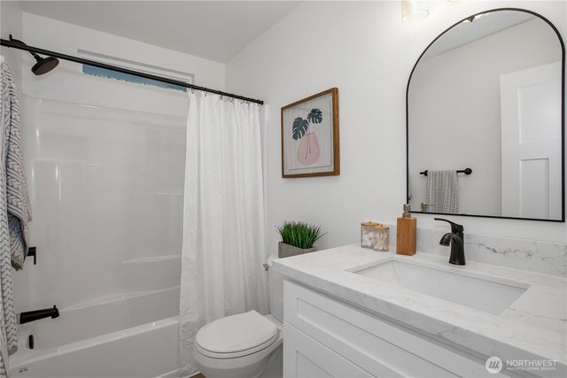 5912 Sunset Avenue NE, Bremerton, WA 98311