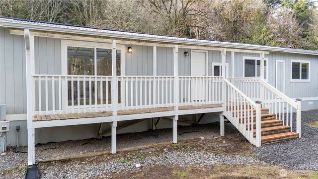 5912 Sunset Avenue NE, Bremerton, WA 98311