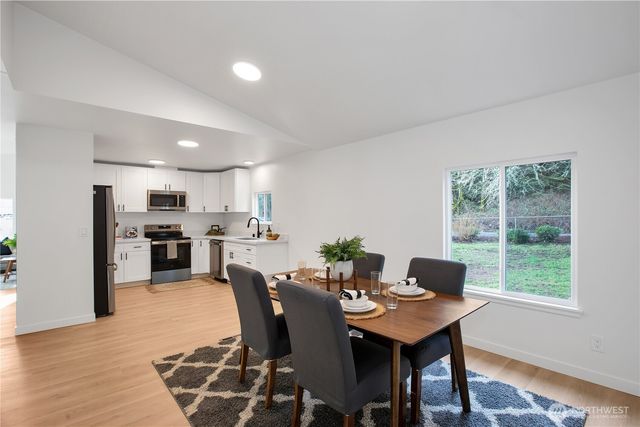 5912 Sunset Avenue NE, Bremerton, WA 98311