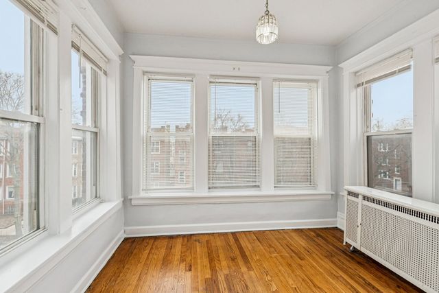 2018 W Birchwood Avenue, Chicago, IL 60645