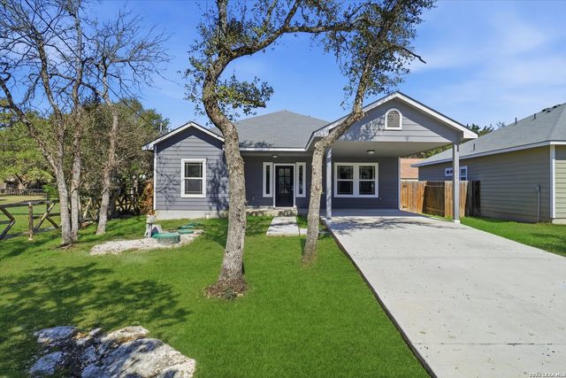 1035 Cedar Grove Trail, Spring Branch, TX 78070