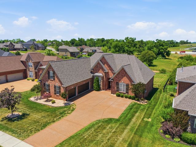 2146 Gorden Xing, Gallatin, TN 37066