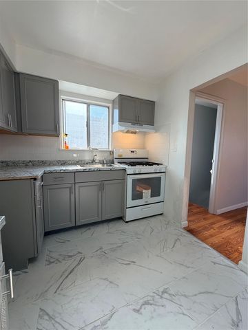 15316 110th Road 2, Jamaica, NY 11433