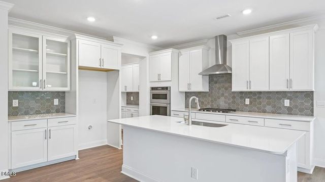 12 Greenwillow Drive, Fuquay Varina, NC 27526