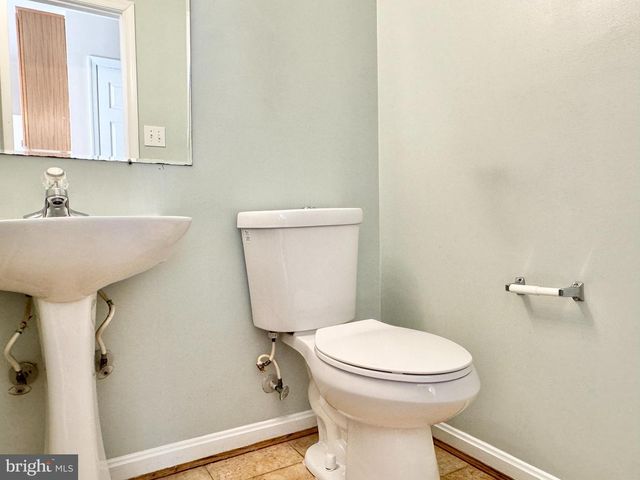 9 KIMBERLY DR, Stafford, VA 22554